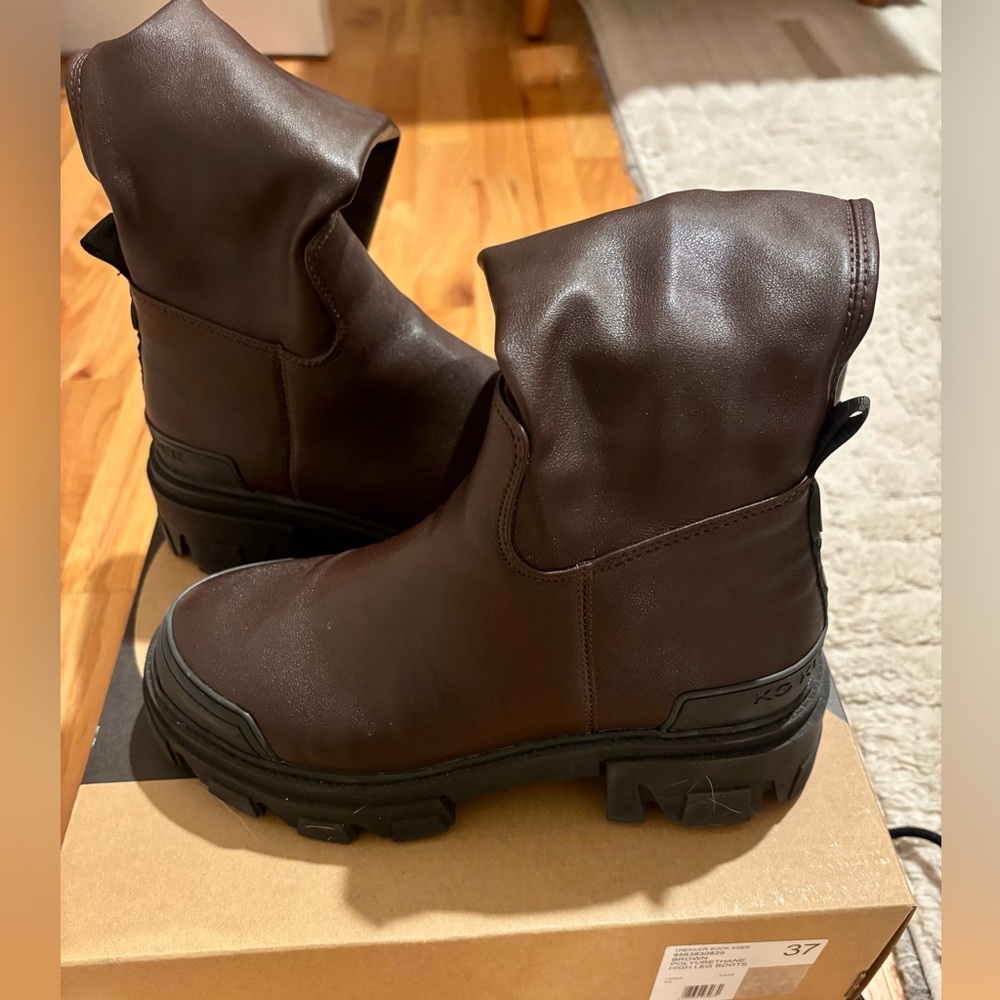 KG Kurt Geiger Brown Leather Boots